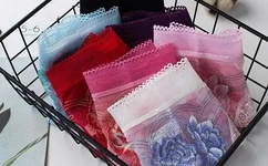 精壮青年生生被C尿教练